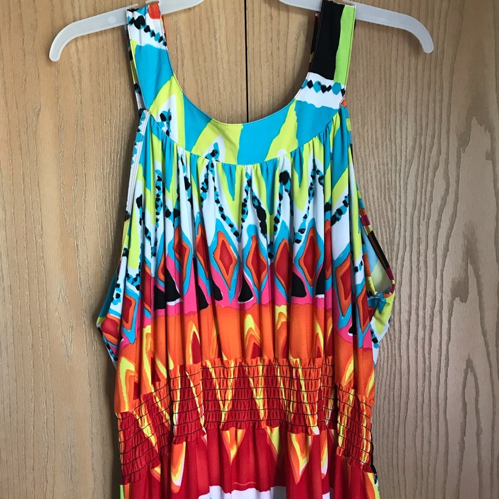COLORFUL PLUS SIZE DRESS - Picture 2 of 4